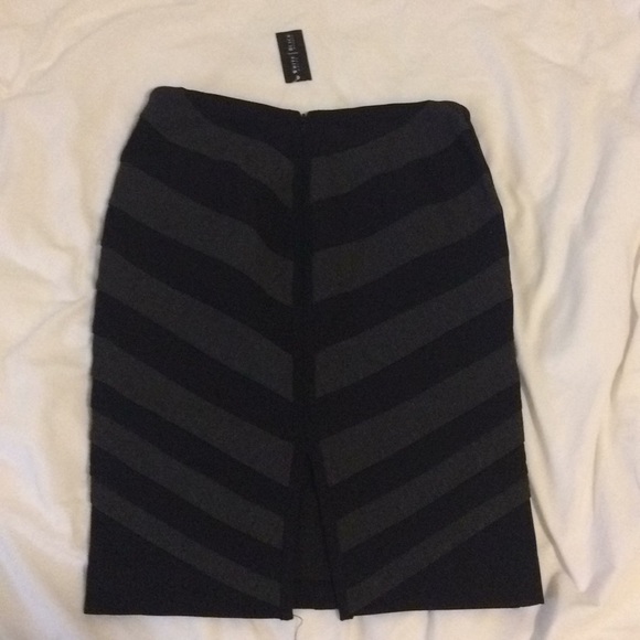 NWT WHBM Mitered Stripe Ponte Knit Pencil Skirt - Picture 4 of 5